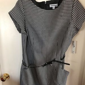 Shelby & Palmer Black and White Midi Dress